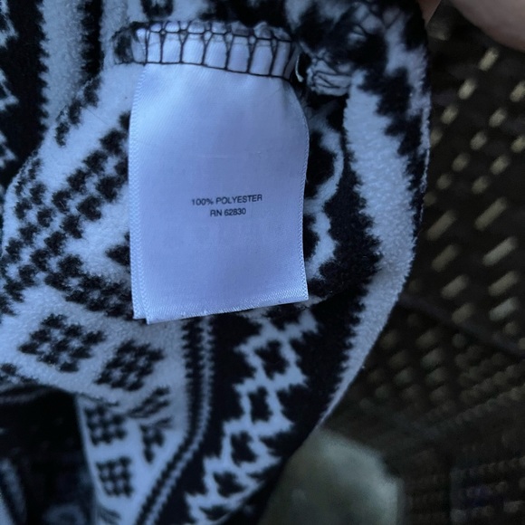 Lands’ End Fleece Pullover Turtleneck Black and white, super soft - Picture 3 of 3